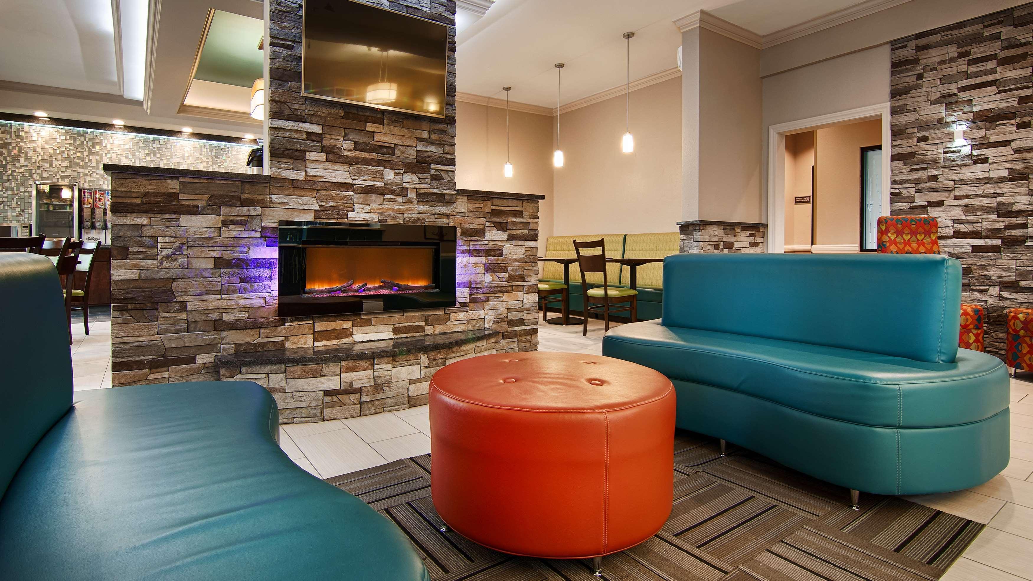 Best Western Elkhart Inn & Suites Exterior foto