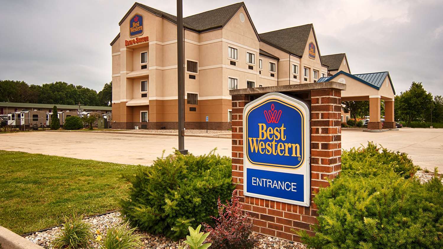 Best Western Elkhart Inn & Suites Exterior foto