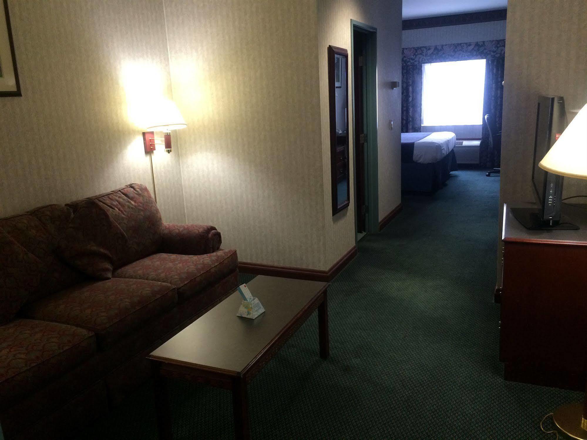 Best Western Elkhart Inn & Suites Exterior foto