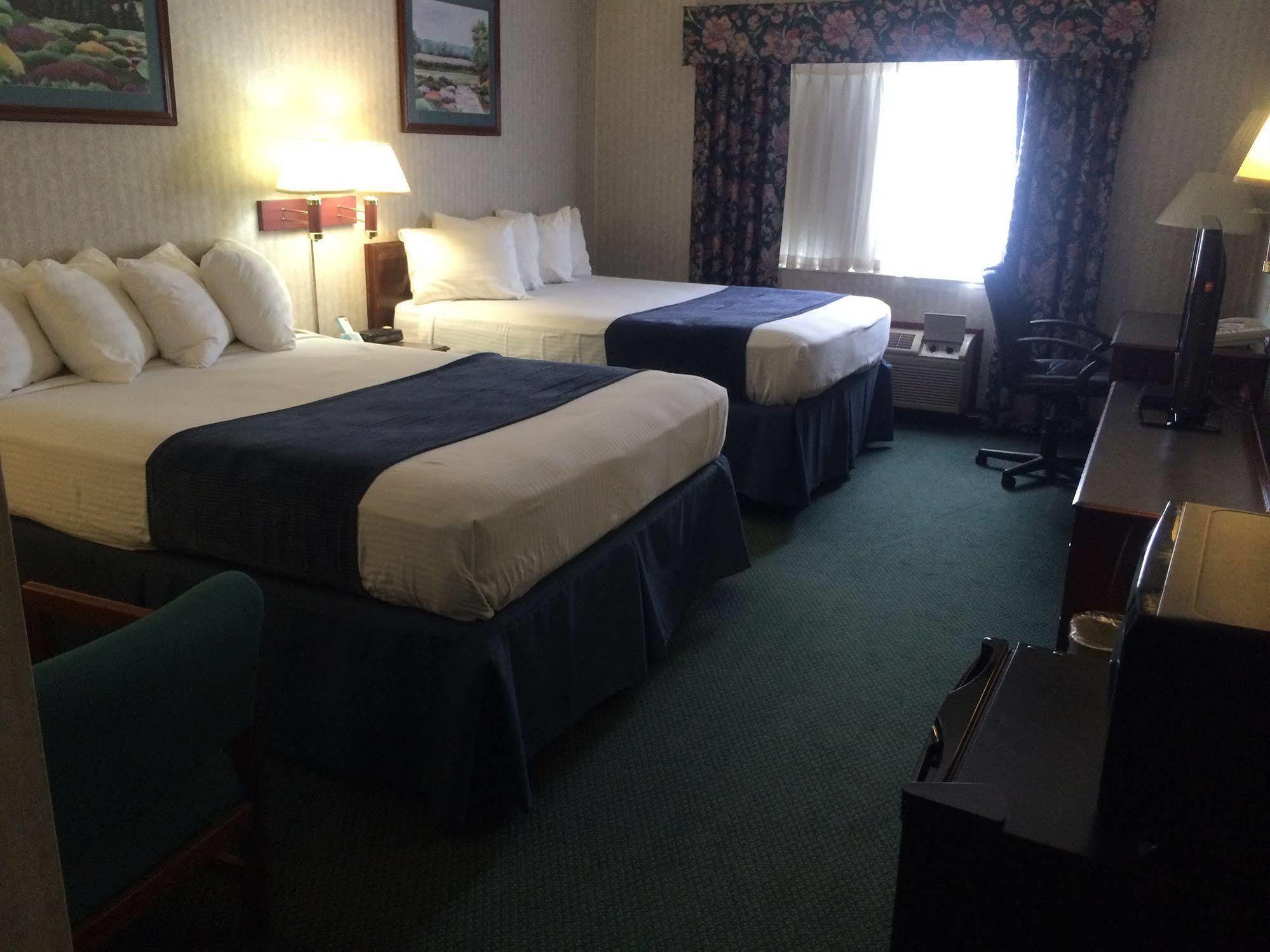 Best Western Elkhart Inn & Suites Exterior foto
